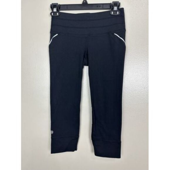 Athleta Relay Capri 2.0 Cropped Legging Black Pockets Reflective Women's Size XS - Picture 1 of 11